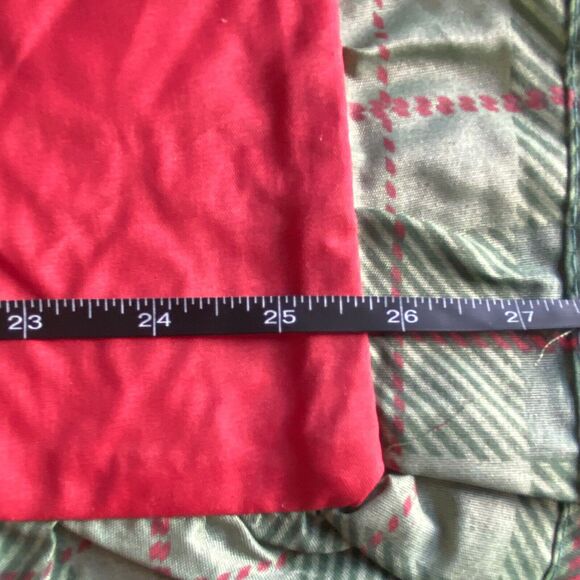 2 Christmas Poinsettia Lattice Pillow Shams Standard Quilted Holiday Decoration - Picture 6 of 9